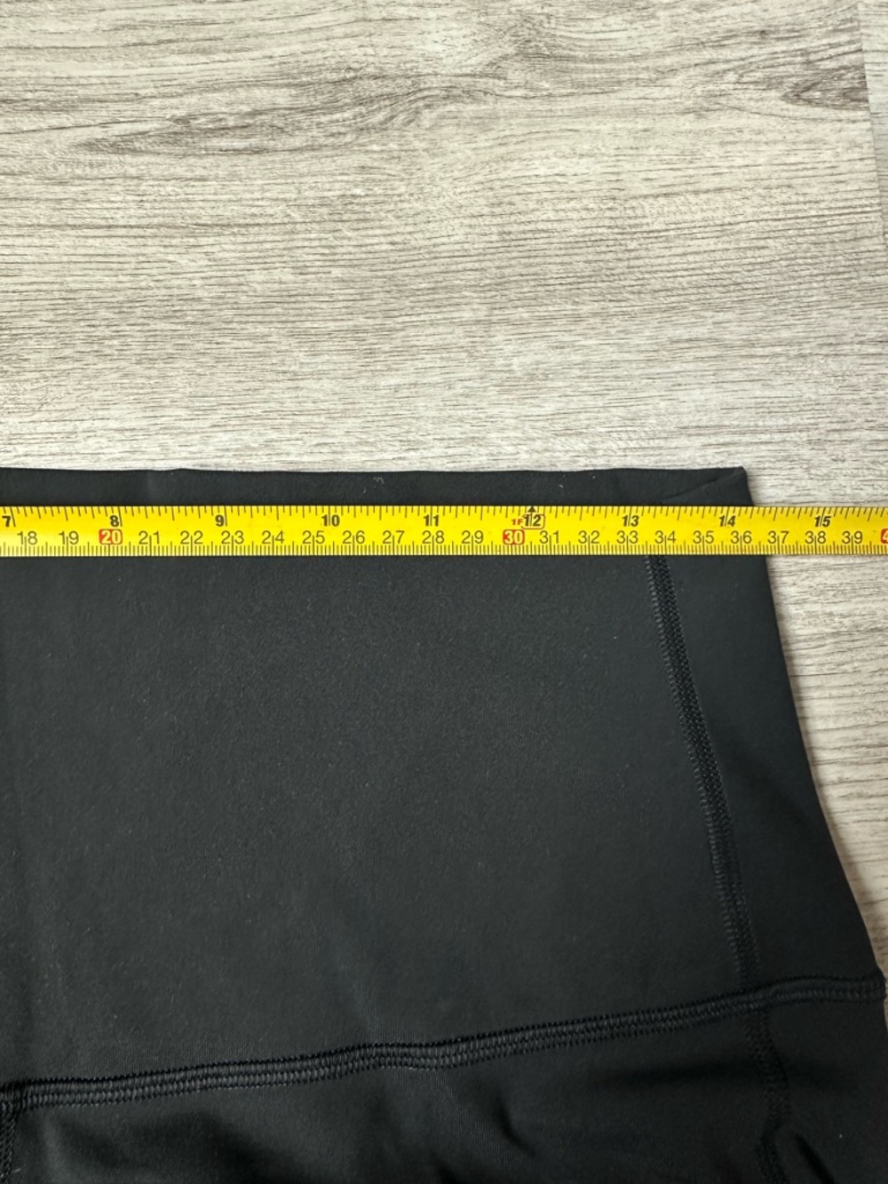 Lululemon Black Crop Leggings Size 10 - Picture 4 of 7